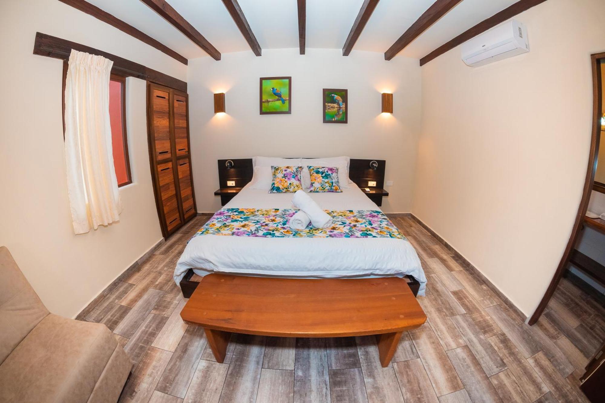 Sisakuna Lodge ميندو المظهر الخارجي الصورة