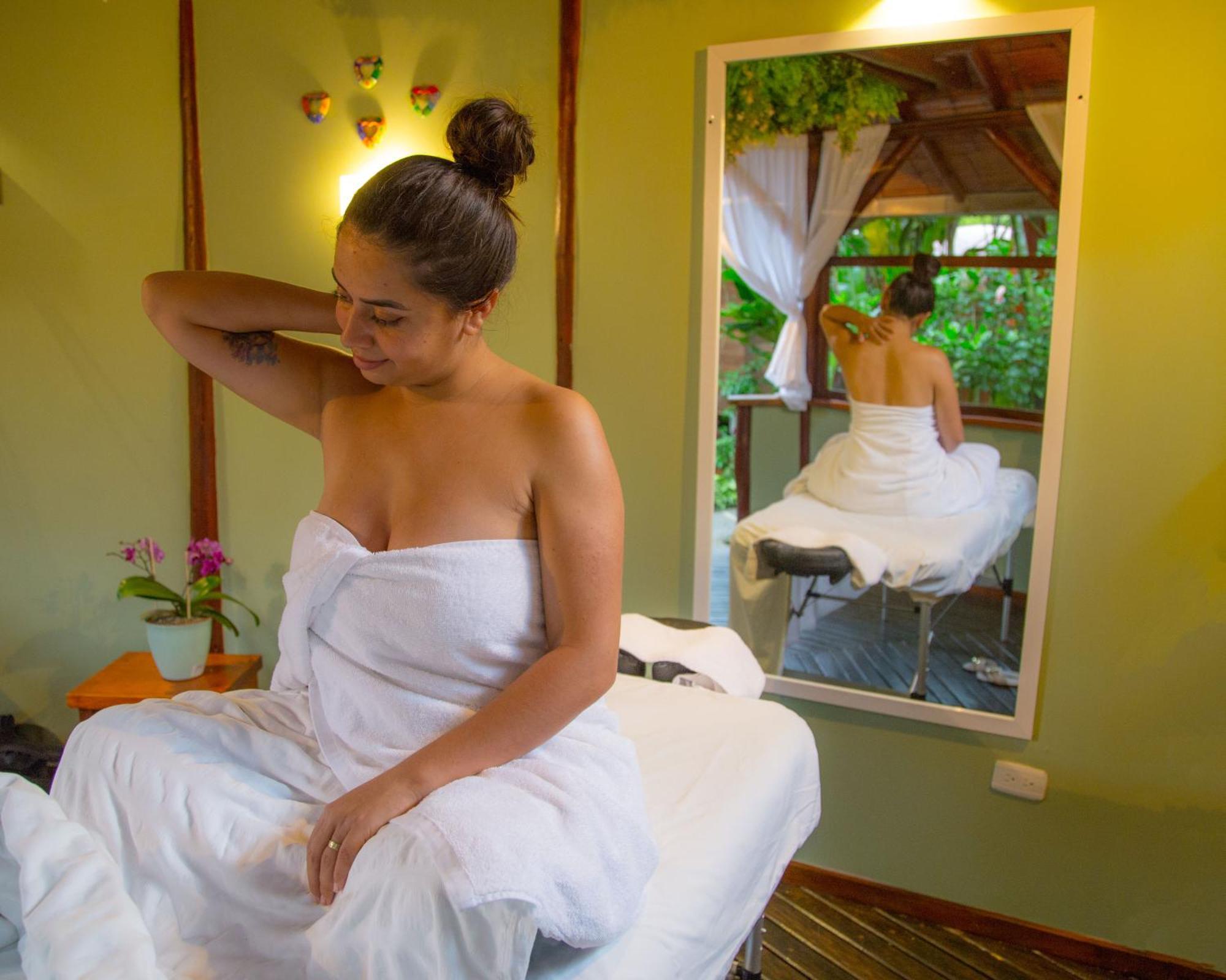 Sisakuna Lodge ميندو المظهر الخارجي الصورة