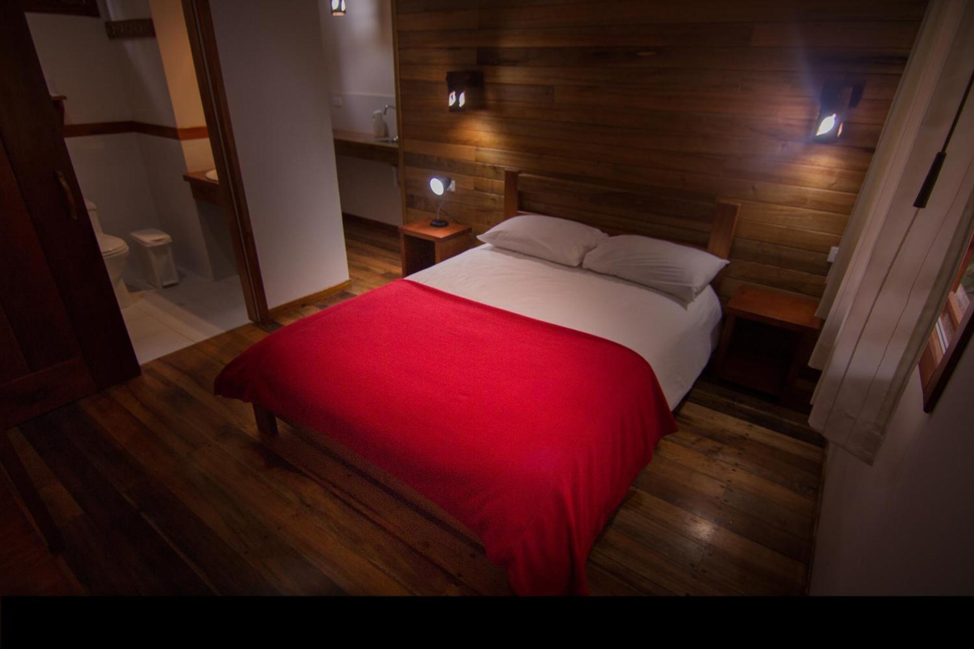 Sisakuna Lodge ميندو الغرفة الصورة